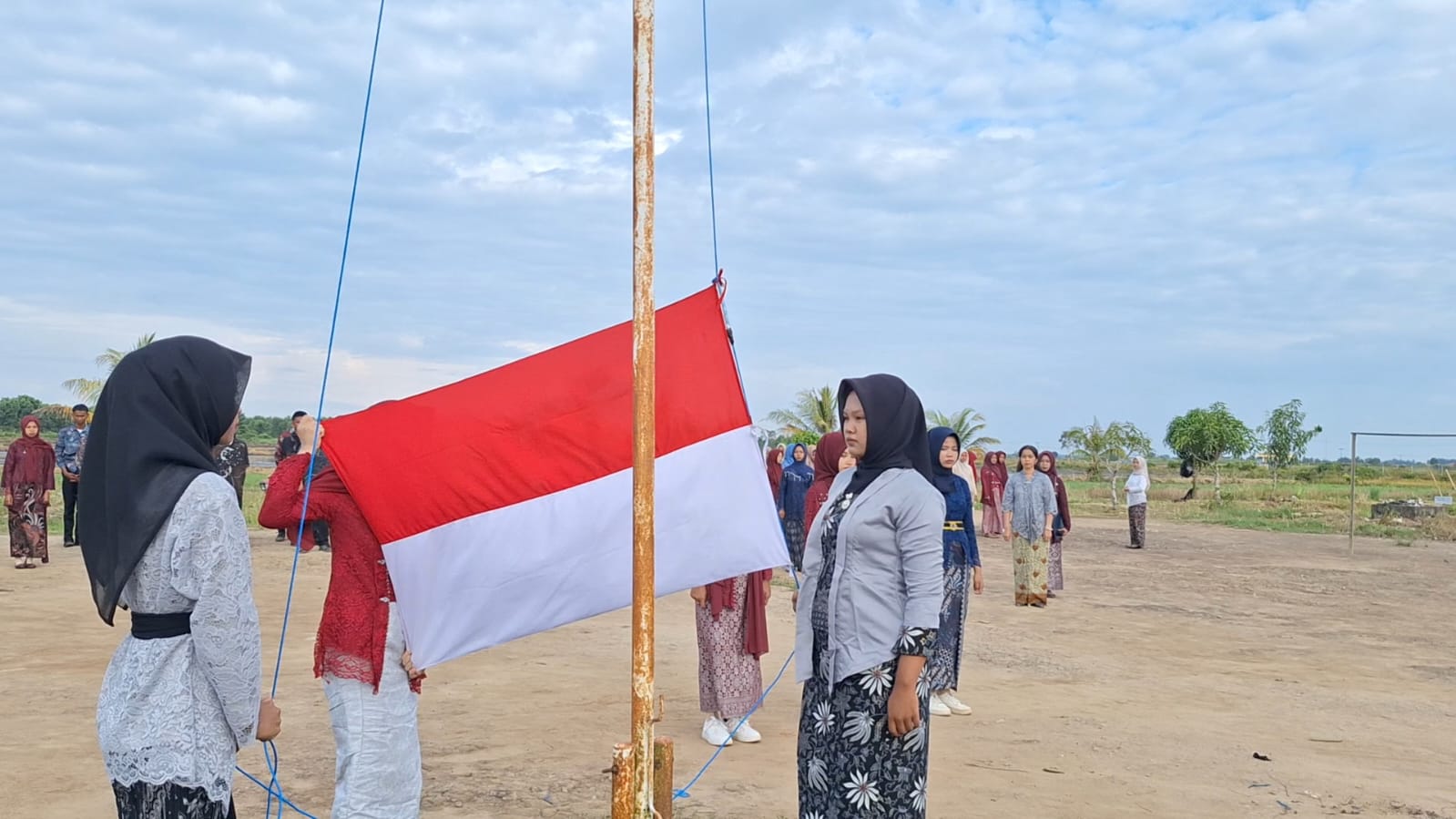 Semangat Kartini Membara di SMK Negeri 1 Katingan Kuala: Peringatan Hari Kartini 2026